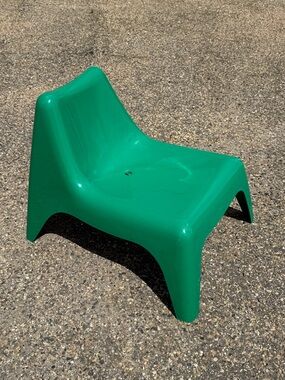 Vintage IKEA PS VÅGÖ c1999 Green Plastic Indoor Outdoor Lounge Chair